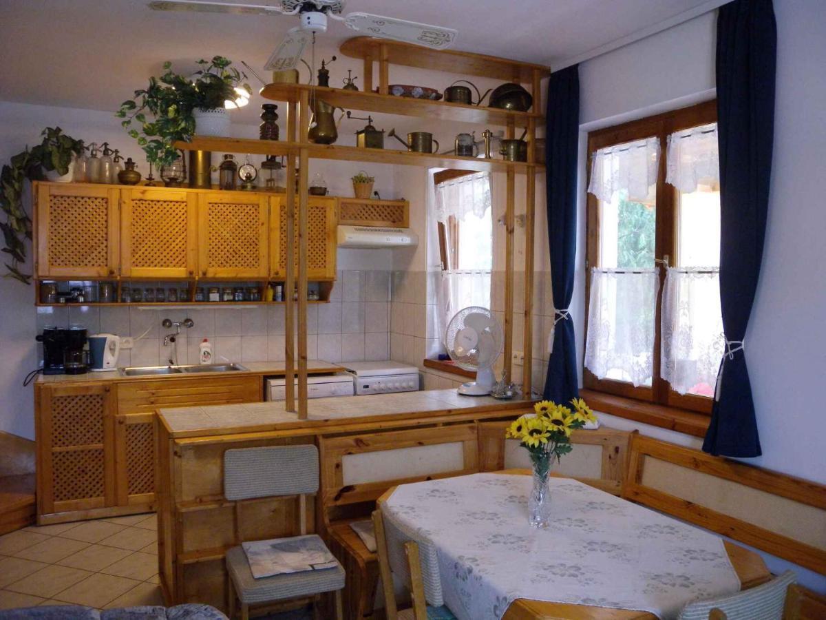 Holiday Home Balatonfuzfo/Balaton 18798 ภายนอก รูปภาพ